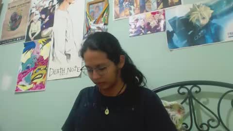 Snapshot of beentage chatting on December 25, 2024, 9:33 pm Alex online show from December 25, 2024, 9:33 pm