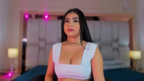 Snapshot of bela_cox chatting on September 24, 2025, 11:46 am Bela online show from September 24, 2025, 11:46 am