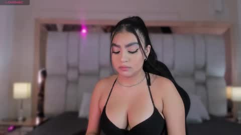 Snapshot of bela_cox chatting on September 27, 2025, 11:48 am Bela online show from September 27, 2025, 11:48 am