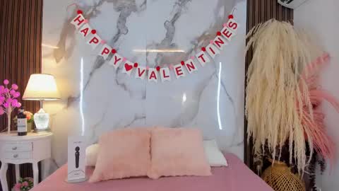 Snapshot of belacampbell chatting on February 13, 2025, 9:27 pm Bela online show from February 13, 2025, 9:27 pm