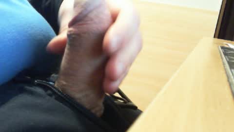 belgianfatcock online show from January 28, 2025, 4:52 pm