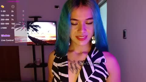 Snapshot of bell_art chatting on March 6, 2025, 3:13 pm online show from March 6, 2025, 3:13 pm
