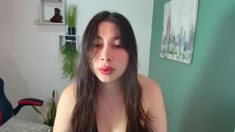 Snapshot of bella_99x chatting on September 13, 2025, 1:00 pm Bel 3 online show from September 13, 2025, 1:00 pm