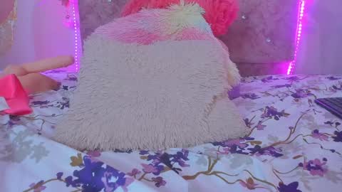 Melanie  online show from February 7, 2025, 10:41 pm