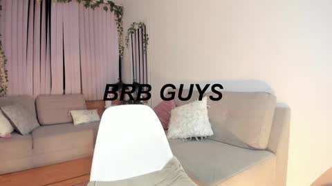 Snapshot of bella_es chatting on January 27, 2025, 11:54 pm Onlyfans isa bella 23 online show from January 27, 2025, 11:54 pm