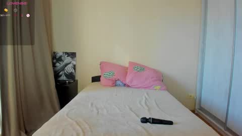 Snapshot of bella_foryou chatting on September 26, 2025, 1:31 am NastyaThere are legends that in this room all your wishes can come true  Private is Open online show from September 26, 2025, 1:31 am