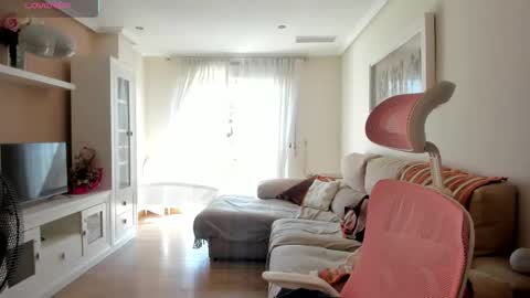 Snapshot of bella_pocahontas3 chatting on September 14, 2025, 1:10 pm bella_pocahontas3 online show from September 14, 2025, 1:10 pm