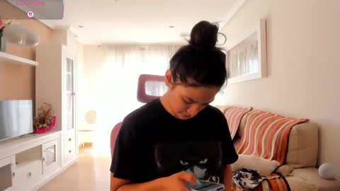 Snapshot of bella_pocahontas3 chatting on September 15, 2025, 12:38 pm bella_pocahontas3 online show from September 15, 2025, 12:38 pm