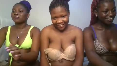 bella online show from September 8, 2025, 7:24 pm