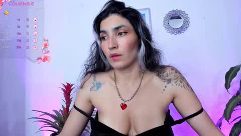 Bella online show from February 20, 2025, 11:21 pm