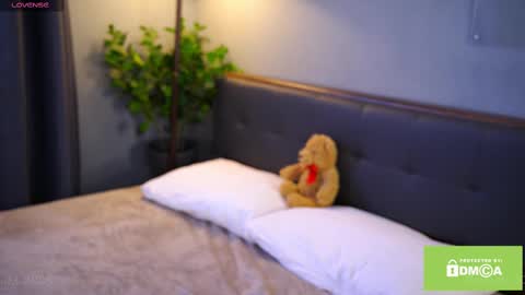 Bella I took a vacation and Ill be back on December 18th So dont lose me To keep in touch I have a TG -  you can find below online show from March 10, 2025, 10:26 am