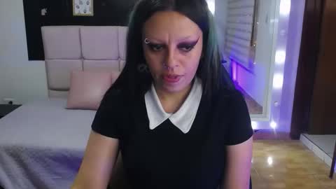 Snapshot of belladona_trix chatting on November 3, 2025, 7:26 pm belladona_trix online show from November 3, 2025, 7:26 pm