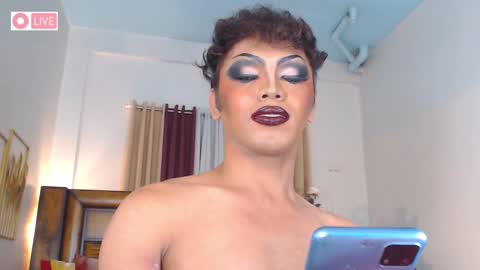 Snapshot of bellatrixxhuckerts chatting on February 27, 2025, 7:34 am B E L L A T R I X online show from February 27, 2025, 7:34 am