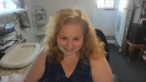 Snapshot of bellavoca chatting on October 4, 2025, 6:17 pm Bellavoca online show from October 4, 2025, 6:17 pm