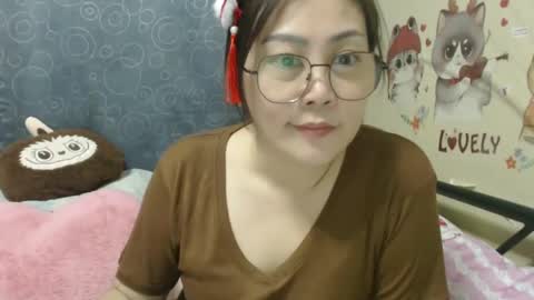 Snapshot of bellbabe chatting on January 8, 2025, 4:00 pm Bella online show from January 8, 2025, 4:00 pm