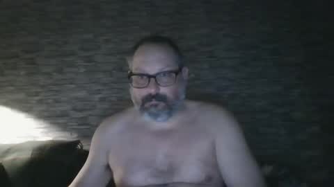 bellequeue19758 online show from March 11, 2025, 9:56 am