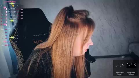 Snapshot of bellezza_ chatting on October 5, 2025, 10:13 am Your Annabelle Wolf online show from October 5, 2025, 10:13 am