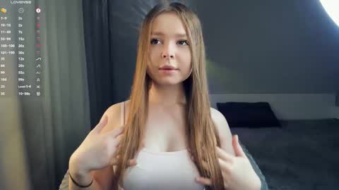 Snapshot of bellidream chatting on October 5, 2025, 6:17 pm Bella online show from October 5, 2025, 6:17 pm