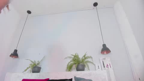 Bellota Flak online show from November 7, 2025, 4:12 am