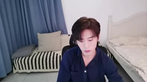 Snapshot of ben705676 chatting on November 11, 2025, 1:44 pm Ben online show from November 11, 2025, 1:44 pm