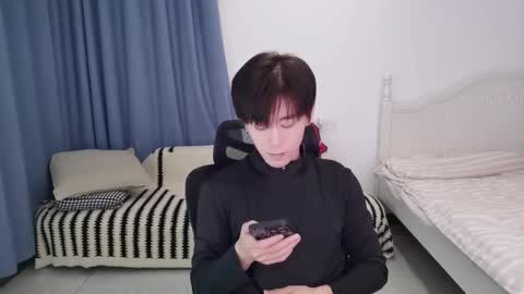 Snapshot of ben705676 chatting on December 14, 2025, 4:12 pm Ben online show from December 14, 2025, 4:12 pm