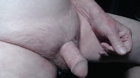 Snapshot of bender41 chatting on October 20, 2025, 4:24 am bender41 online show from October 20, 2025, 4:24 am