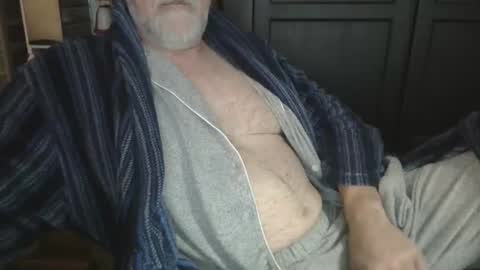 Snapshot of bendrinkin chatting on January 21, 2025, 10:08 am bendrinkin online show from January 21, 2025, 10:08 am