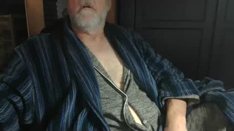 Snapshot of bendrinkin chatting on February 15, 2025, 9:49 am bendrinkin online show from February 15, 2025, 9:49 am