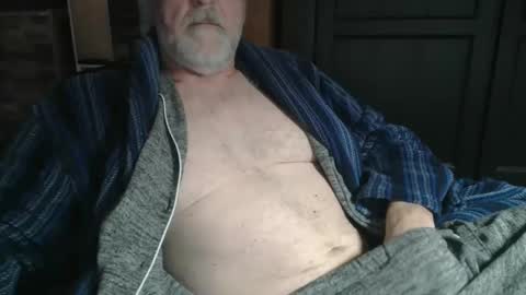 Snapshot of bendrinkin chatting on March 1, 2025, 10:13 am bendrinkin online show from March 1, 2025, 10:13 am