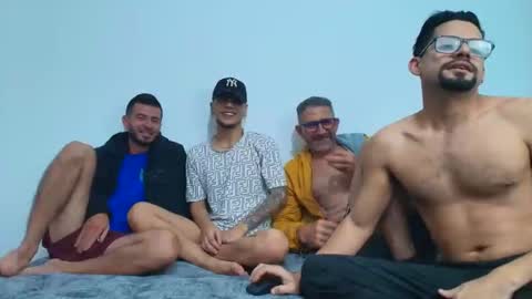 Snapshot of benjamin613999 chatting on November 26, 2025, 3:07 am benjamin online show from November 26, 2025, 3:07 am