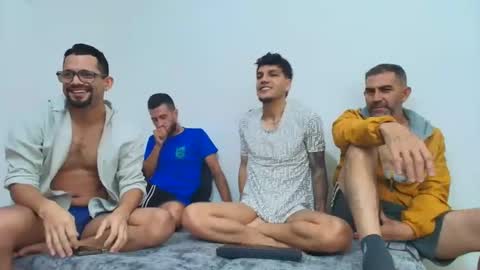 Snapshot of benjamin613999 chatting on November 26, 2025, 3:24 pm benjamin online show from November 26, 2025, 3:24 pm