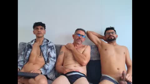 Snapshot of benjamin613999 chatting on December 14, 2025, 5:07 pm benjamin online show from December 14, 2025, 5:07 pm