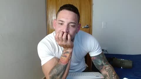 Snapshot of benjamin_isaac chatting on December 5, 2024, 10:45 pm benjamin_isaac online show from December 5, 2024, 10:45 pm