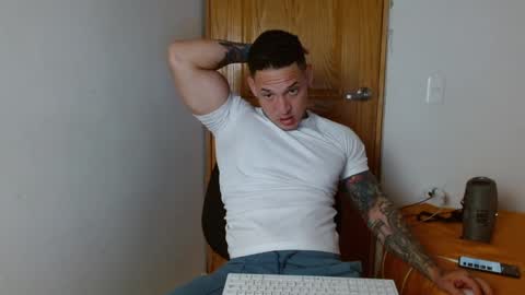 Snapshot of benjamin_isaac chatting on February 6, 2025, 12:54 am benjamin_isaac online show from February 6, 2025, 12:54 am