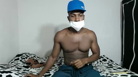 Snapshot of benkosmodel chatting on October 13, 2025, 2:17 pm Benkos online show from October 13, 2025, 2:17 pm