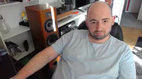 Snapshot of bennn54 chatting on November 22, 2025, 11:31 am Ben online show from November 22, 2025, 11:31 am