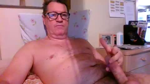 bennybutterfly007 online show from March 10, 2025, 8:48 am
