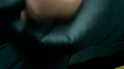 Snapshot of bensohard4u chatting on February 19, 2025, 5:27 am bensohard4u online show from February 19, 2025, 5:27 am