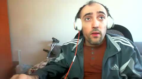 Snapshot of bentish chatting on December 15, 2024, 10:07 am bentish online show from December 15, 2024, 10:07 am