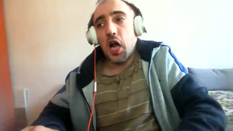 Snapshot of bentish chatting on December 23, 2024, 9:16 am bentish online show from December 23, 2024, 9:16 am