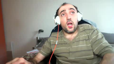 Snapshot of bentish chatting on December 24, 2024, 11:28 am bentish online show from December 24, 2024, 11:28 am