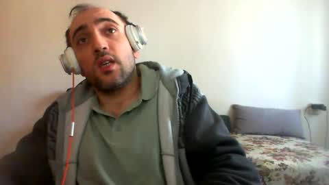 Snapshot of bentish chatting on January 2, 2025, 9:22 am bentish online show from January 2, 2025, 9:22 am