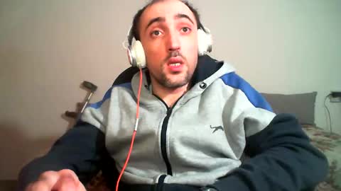 Snapshot of bentish chatting on January 5, 2025, 4:59 pm bentish online show from January 5, 2025, 4:59 pm