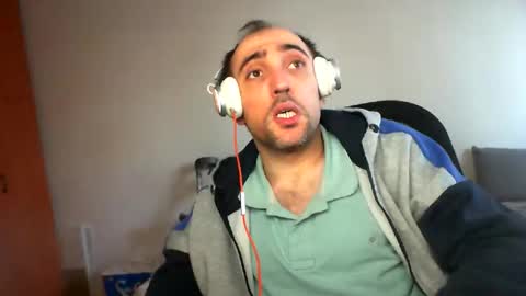 Snapshot of bentish chatting on January 25, 2025, 2:03 pm bentish online show from January 25, 2025, 2:03 pm