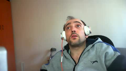 Snapshot of bentish chatting on January 27, 2025, 11:32 am bentish online show from January 27, 2025, 11:32 am