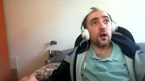 Snapshot of bentish chatting on January 28, 2025, 10:02 am bentish online show from January 28, 2025, 10:02 am