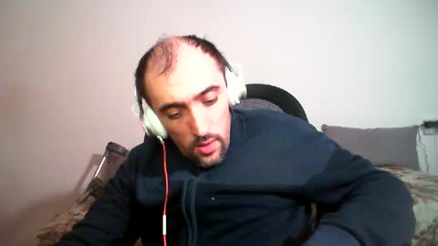 Snapshot of bentish chatting on February 1, 2025, 6:19 pm bentish online show from February 1, 2025, 6:19 pm