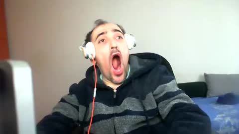 Snapshot of bentish chatting on February 7, 2025, 2:15 pm bentish online show from February 7, 2025, 2:15 pm