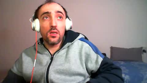 Snapshot of bentish chatting on February 18, 2025, 4:37 pm bentish online show from February 18, 2025, 4:37 pm