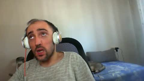 Snapshot of bentish chatting on September 11, 2025, 10:48 am bentish online show from September 11, 2025, 10:48 am